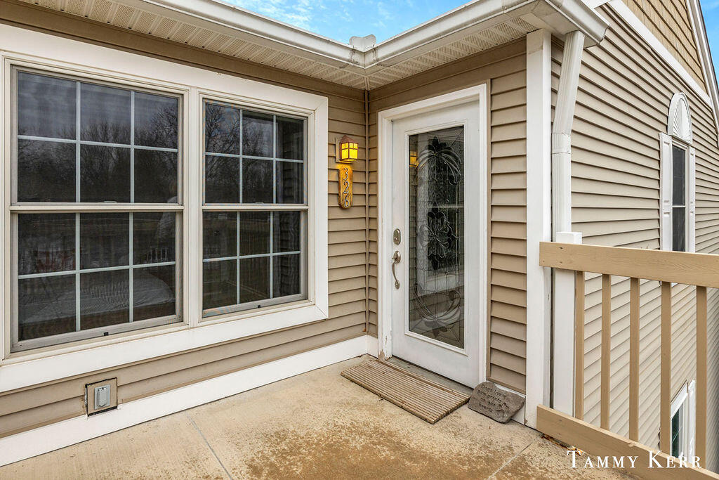 326 Singapore Court, 18