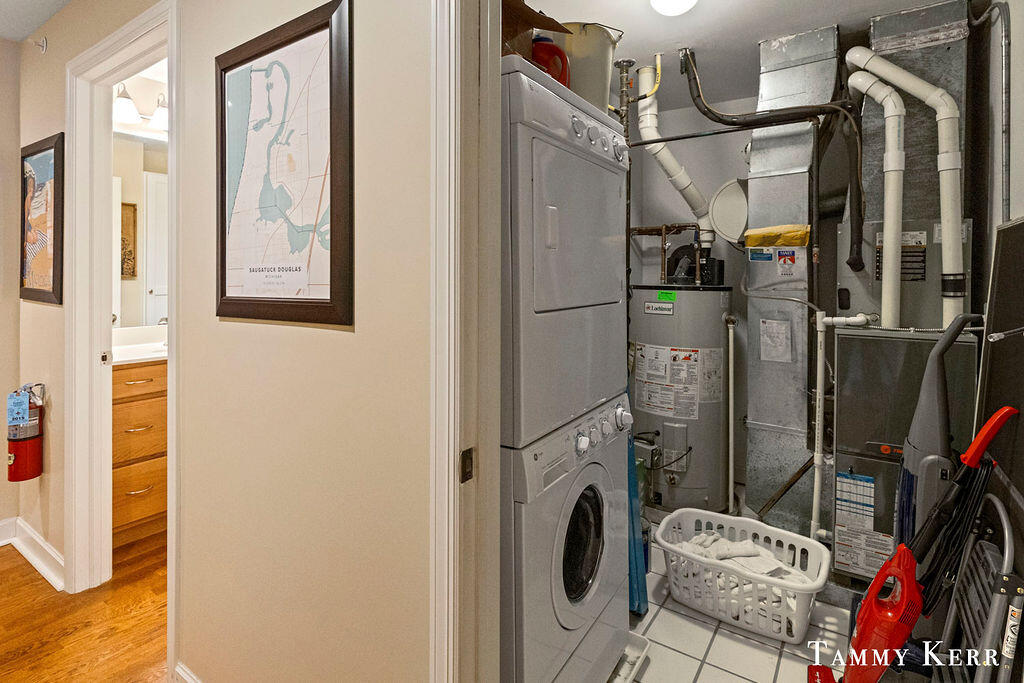 326 Singapore Court, 18