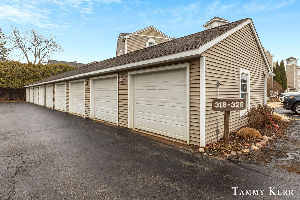 326 Singapore Court, 18