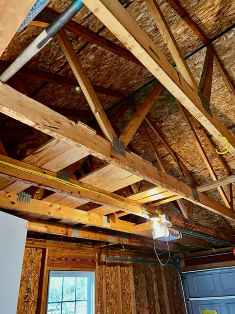 326 Singapore Court, 18