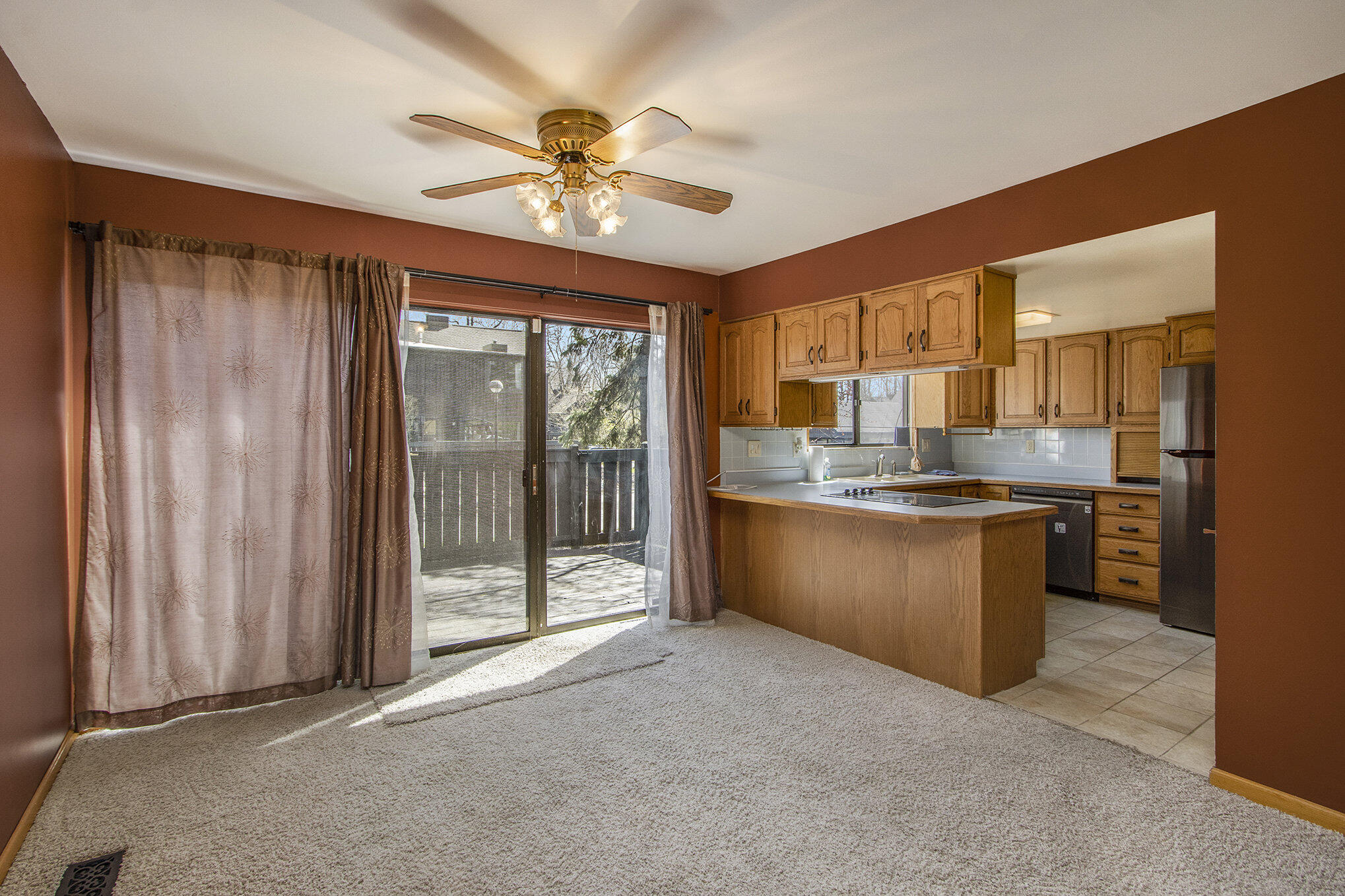 255 Ballantrae Court