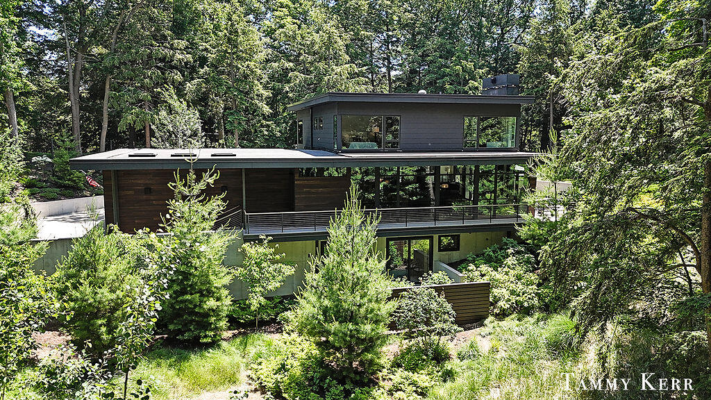 389 Dunegrass Circle Drive