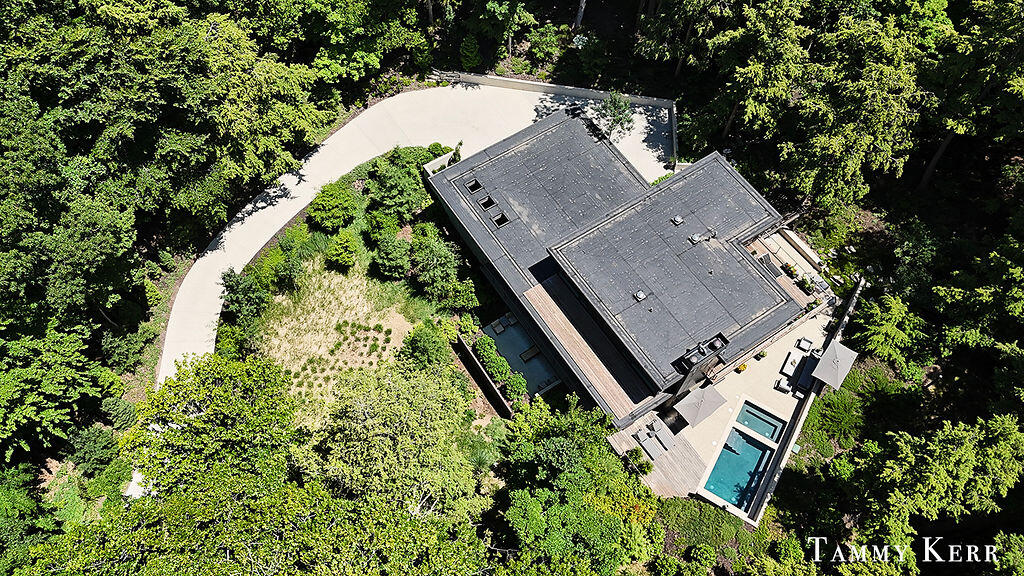 389 Dunegrass Circle Drive