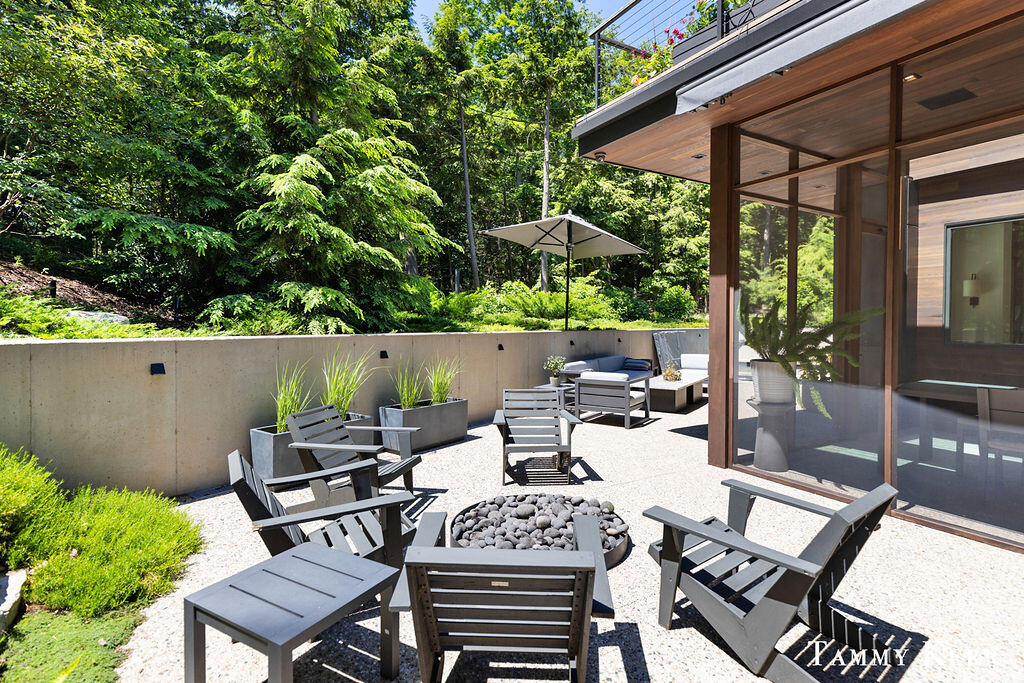 389 Dunegrass Circle Drive