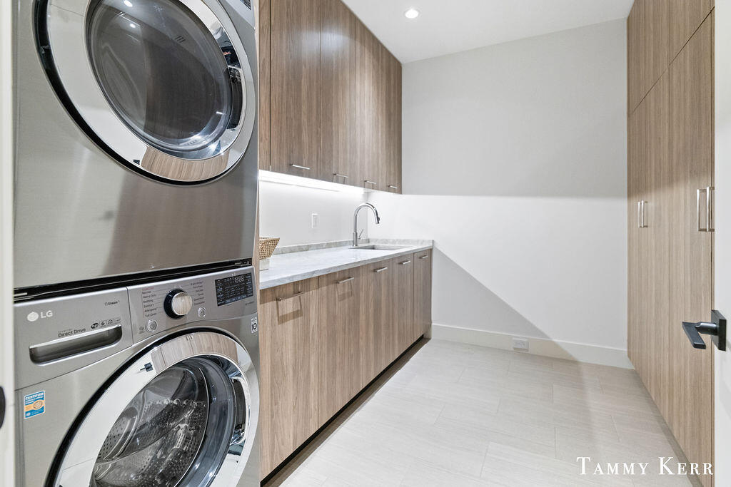 389 Dunegrass Circle Drive