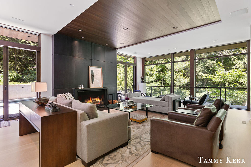 389 Dunegrass Circle Drive