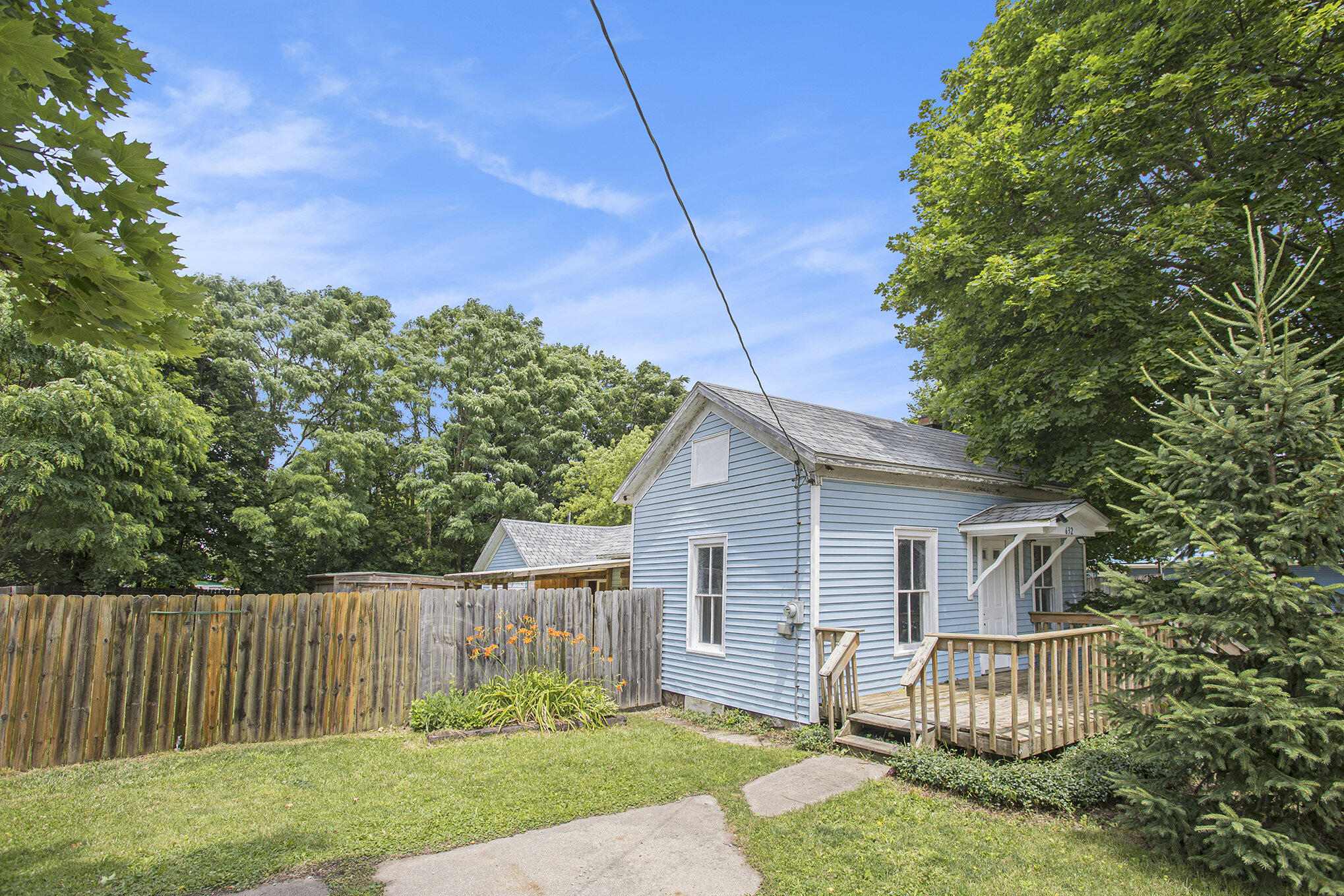 632 W Main Street
