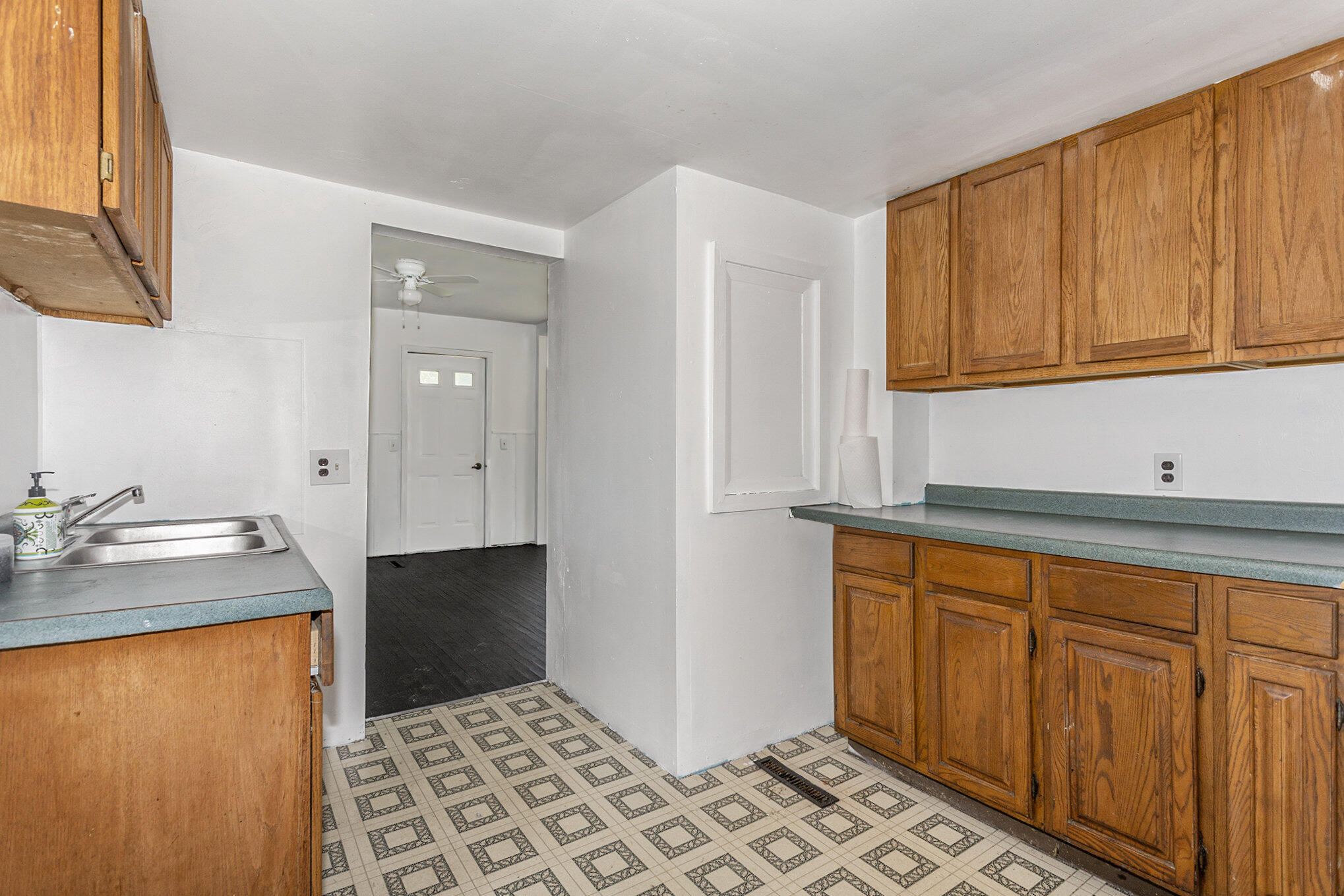 632 W Main Street
