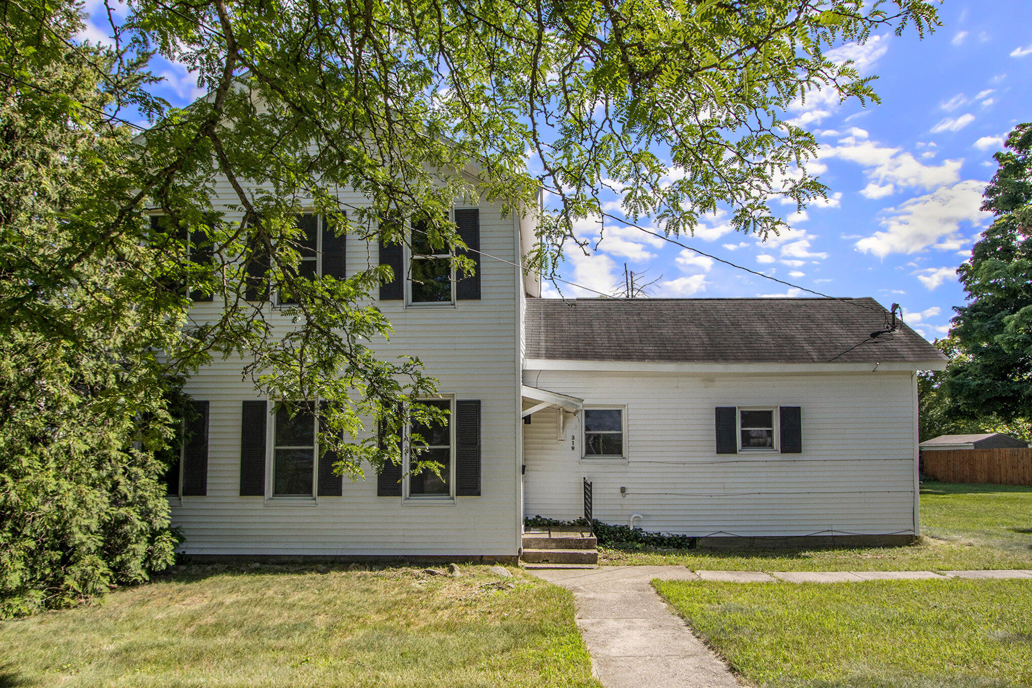 319 Union Street