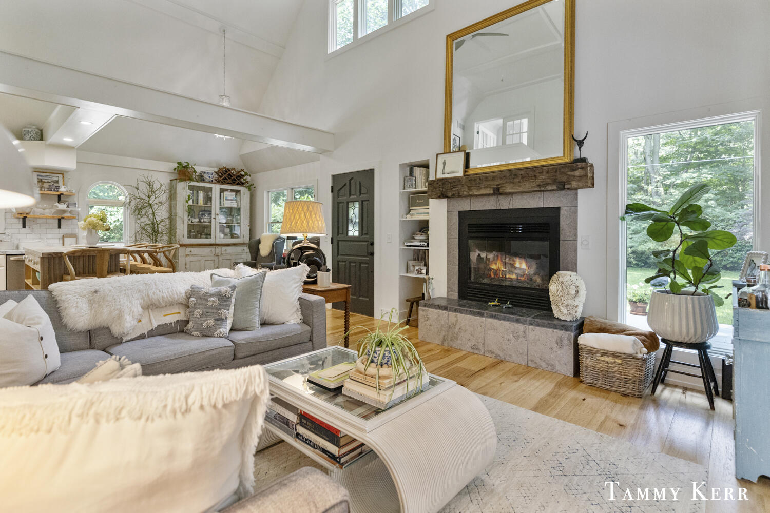 6373 Lake Ridge Drive