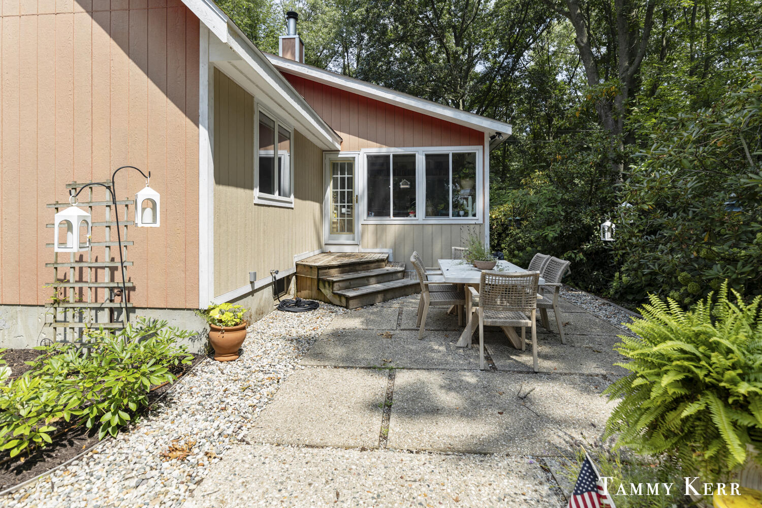 6373 Lake Ridge Drive