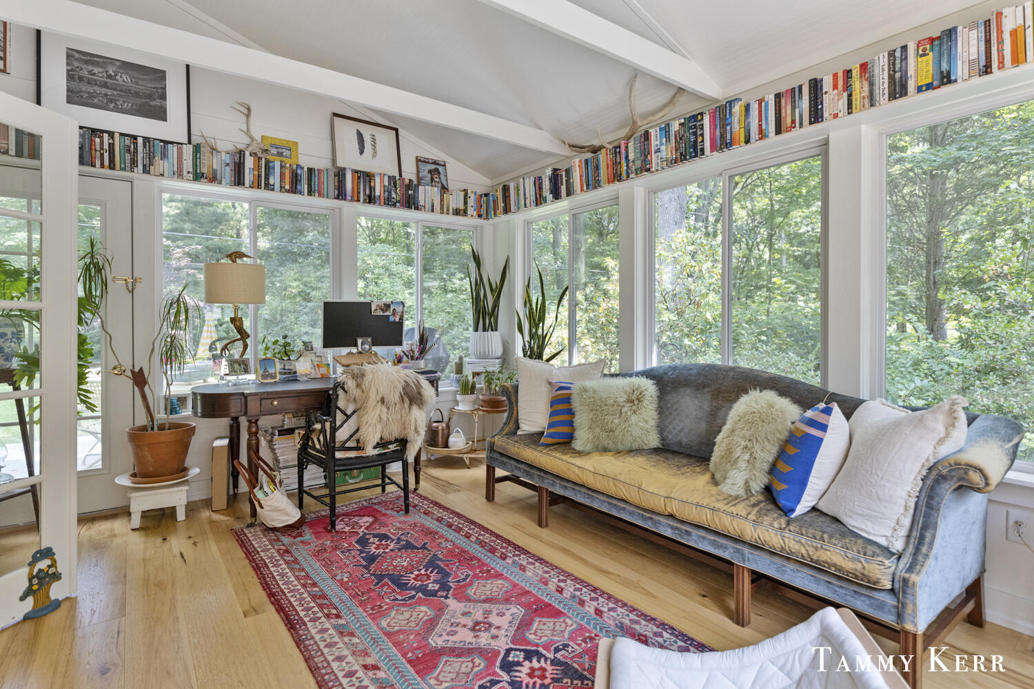 6373 Lake Ridge Drive