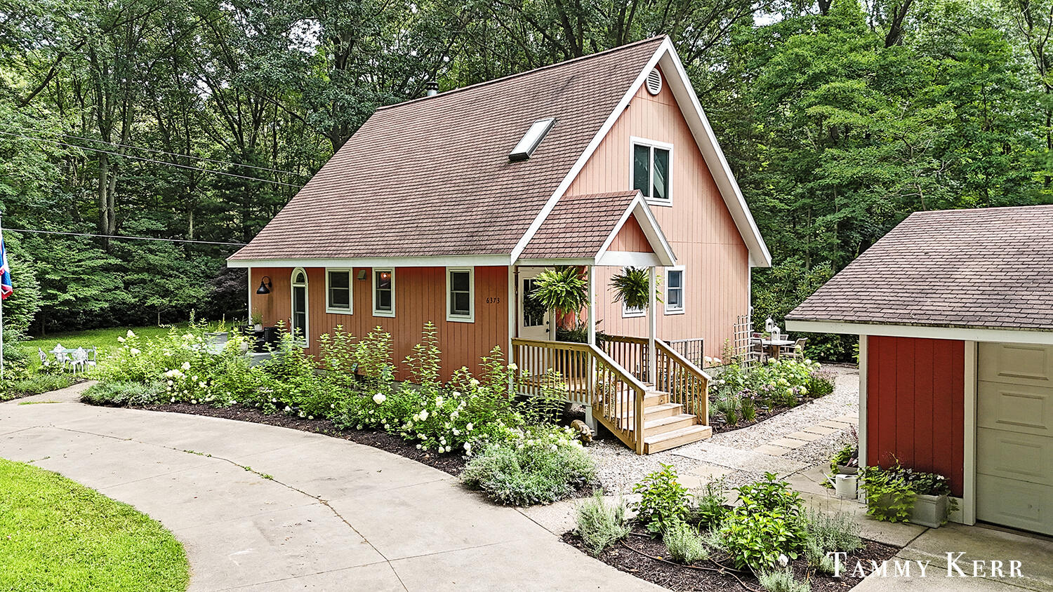 6373 Lake Ridge Drive