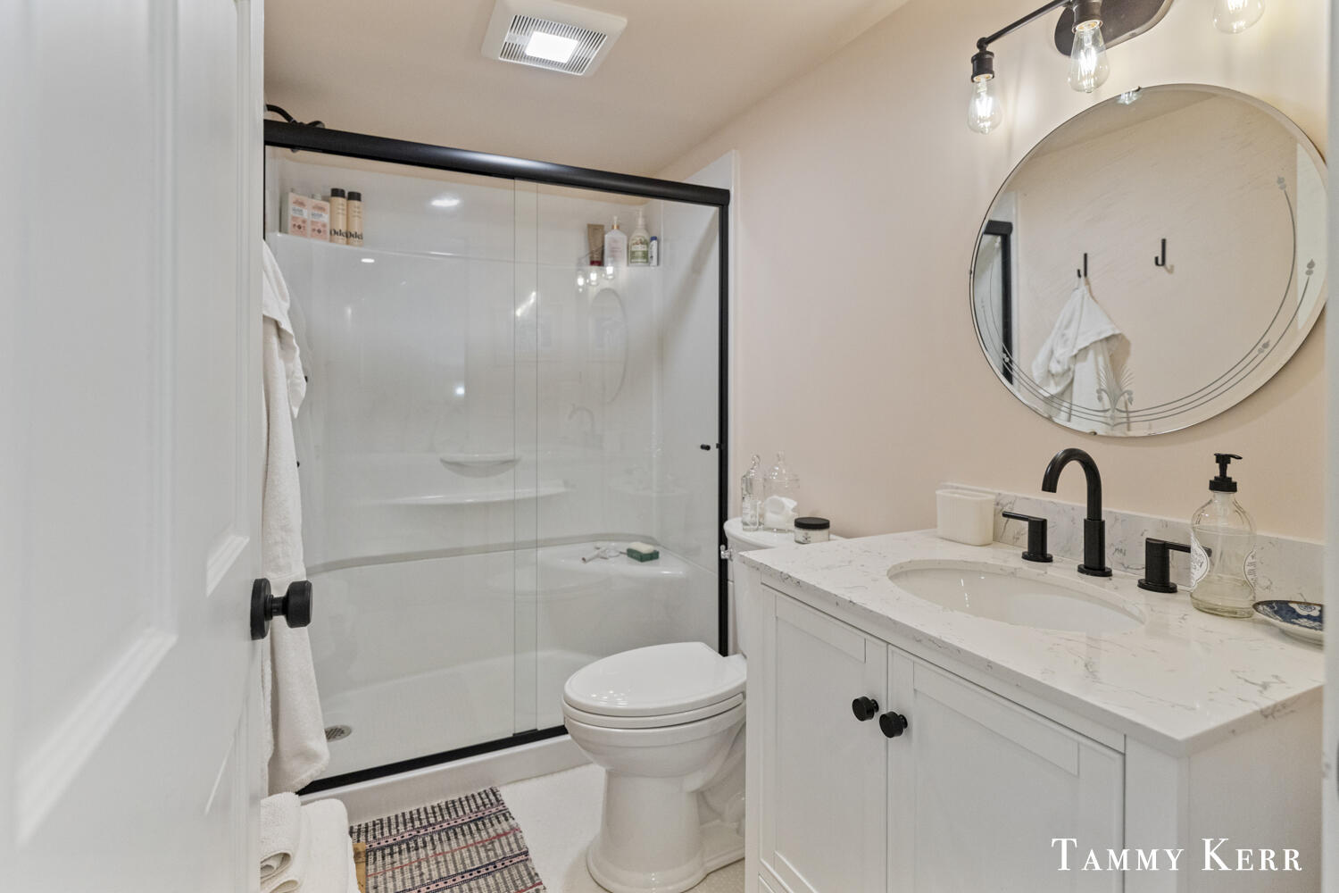 6373 Lake Ridge Drive