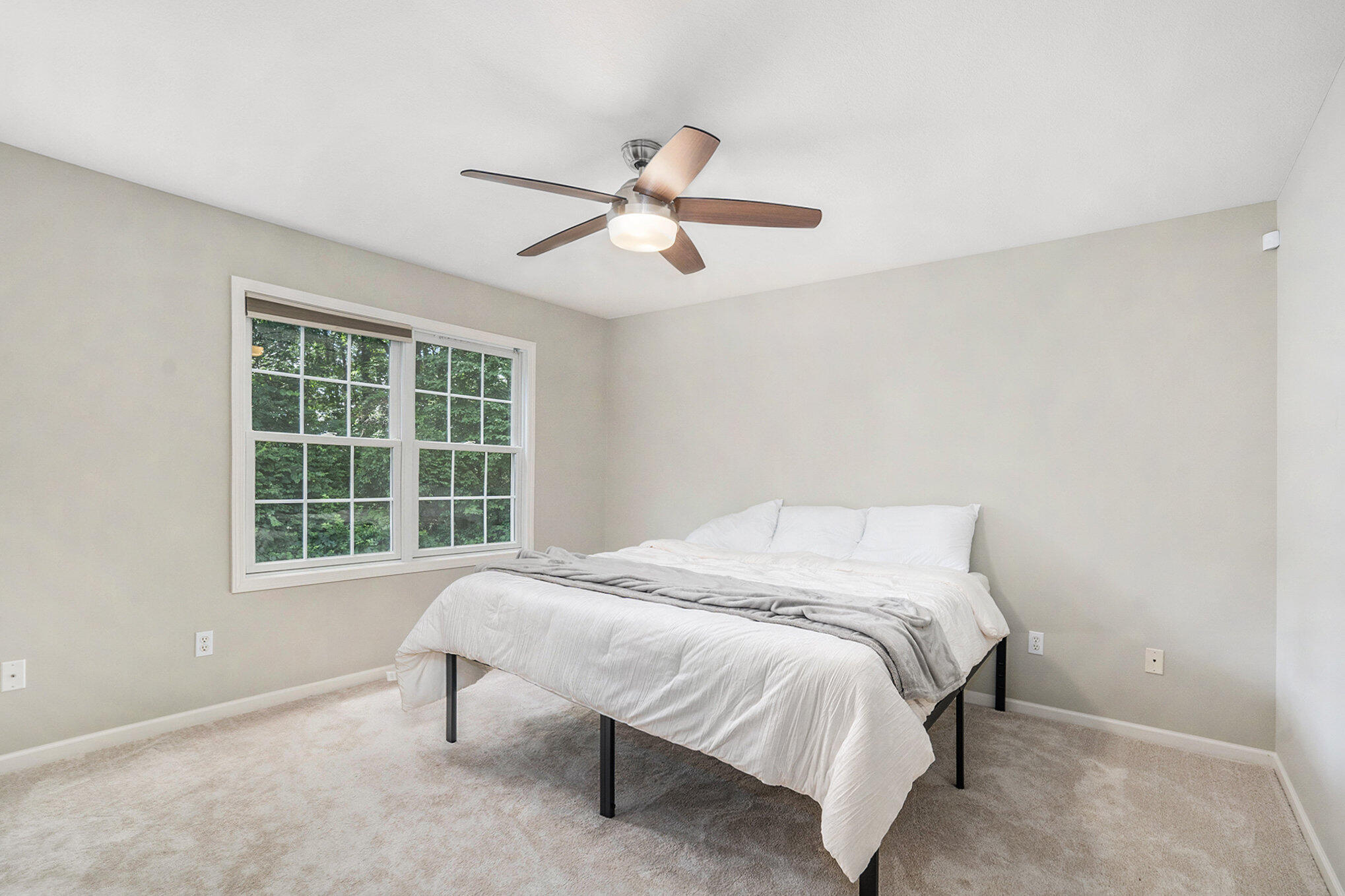 6390 Shugarbush Trail