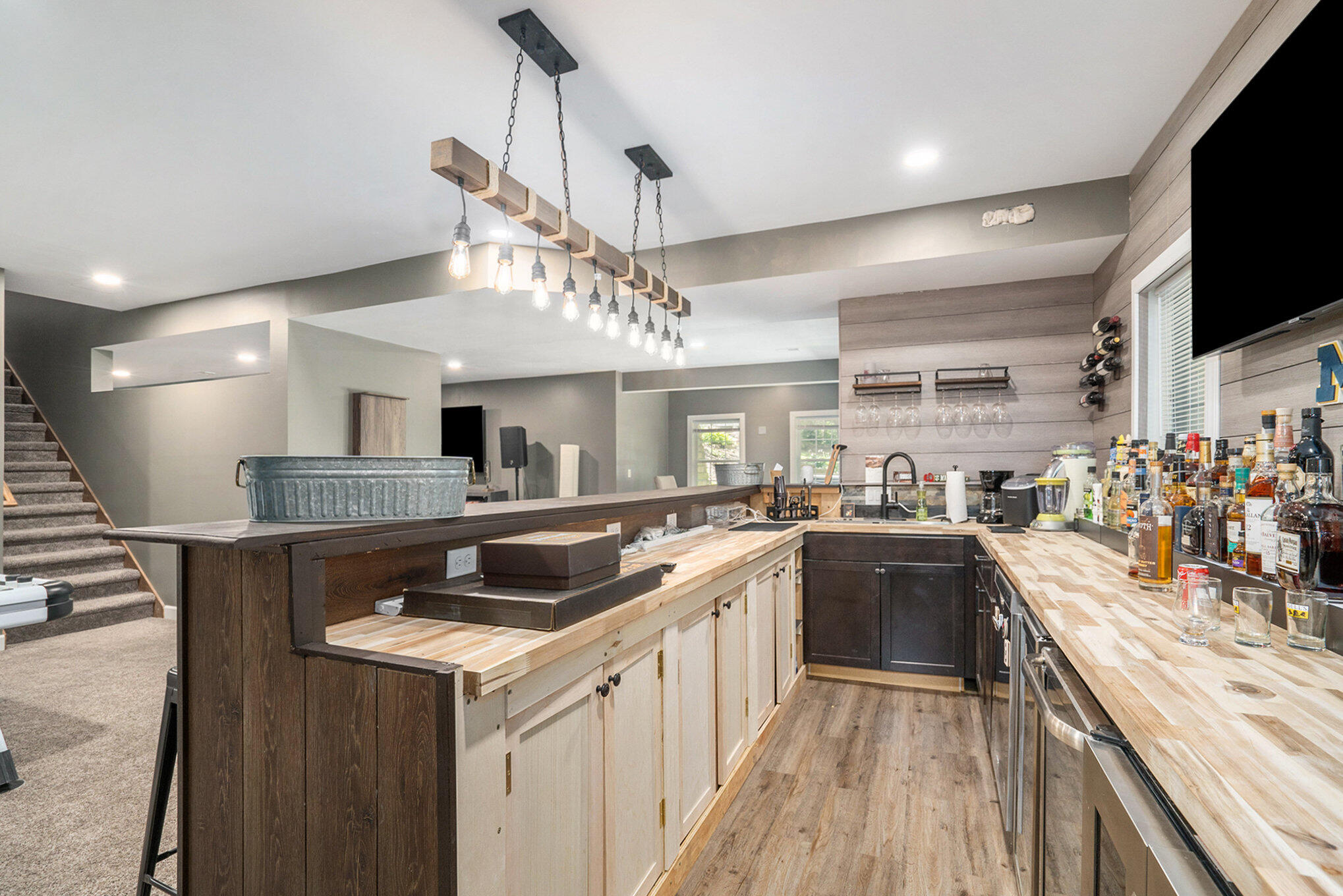 6390 Shugarbush Trail