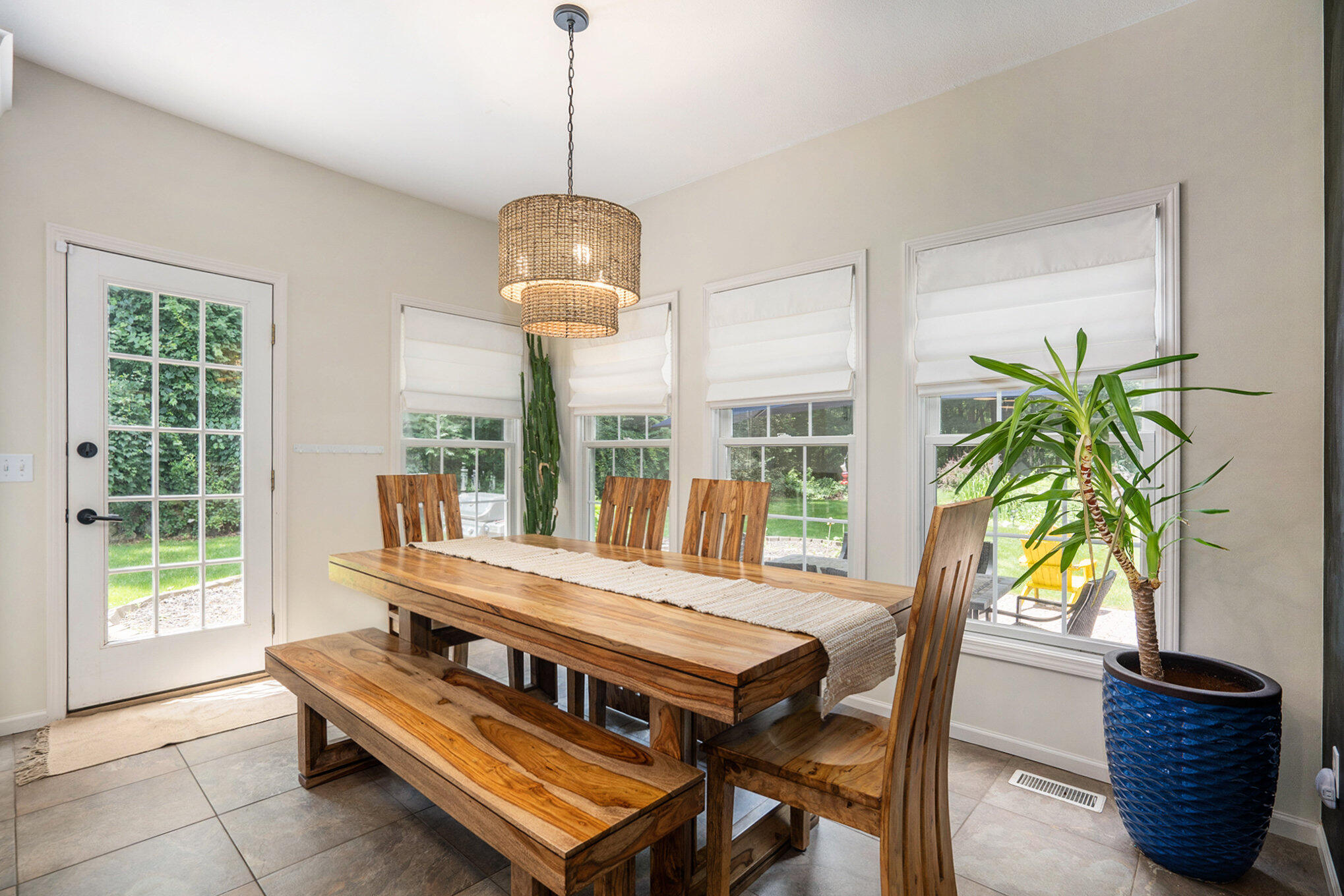 6390 Shugarbush Trail