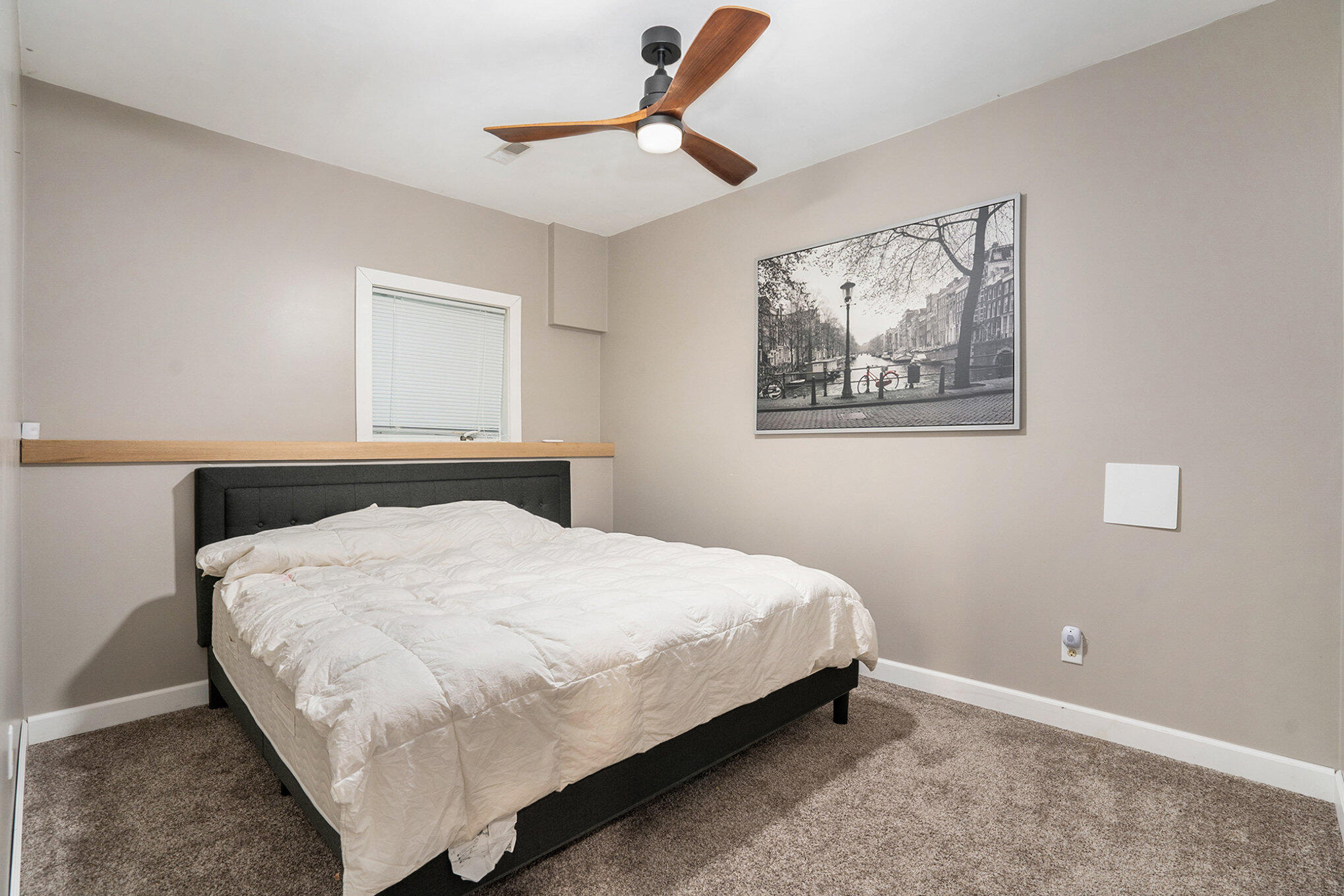 6390 Shugarbush Trail