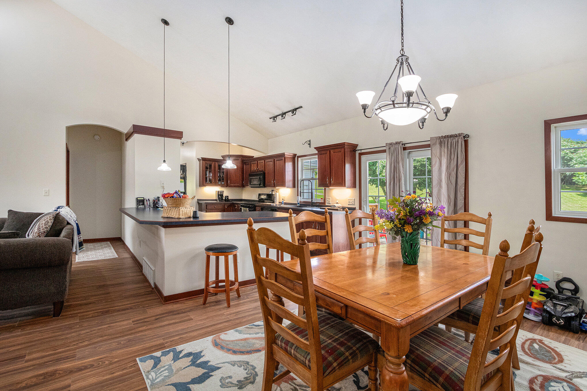 26822 Primrose Path