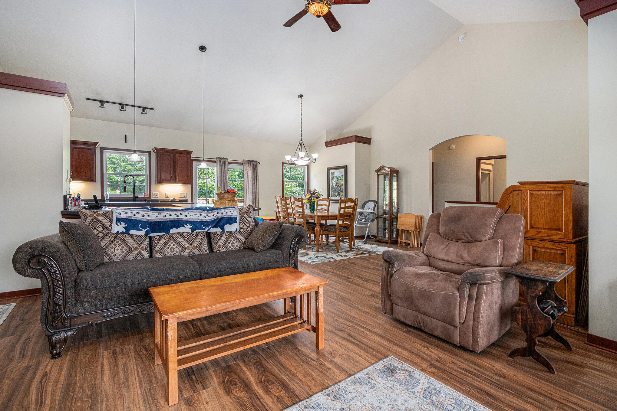 26822 Primrose Path