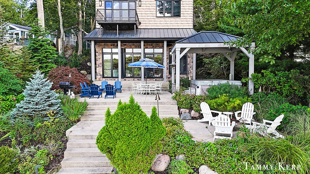 6363 Waters Edge Lane