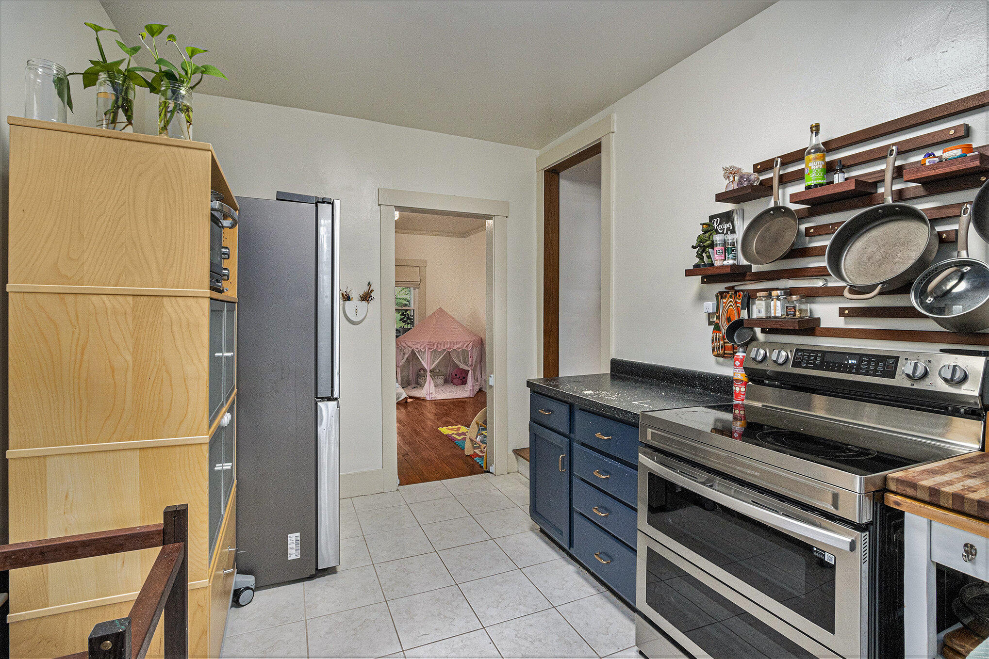 439 N Fletcher Avenue