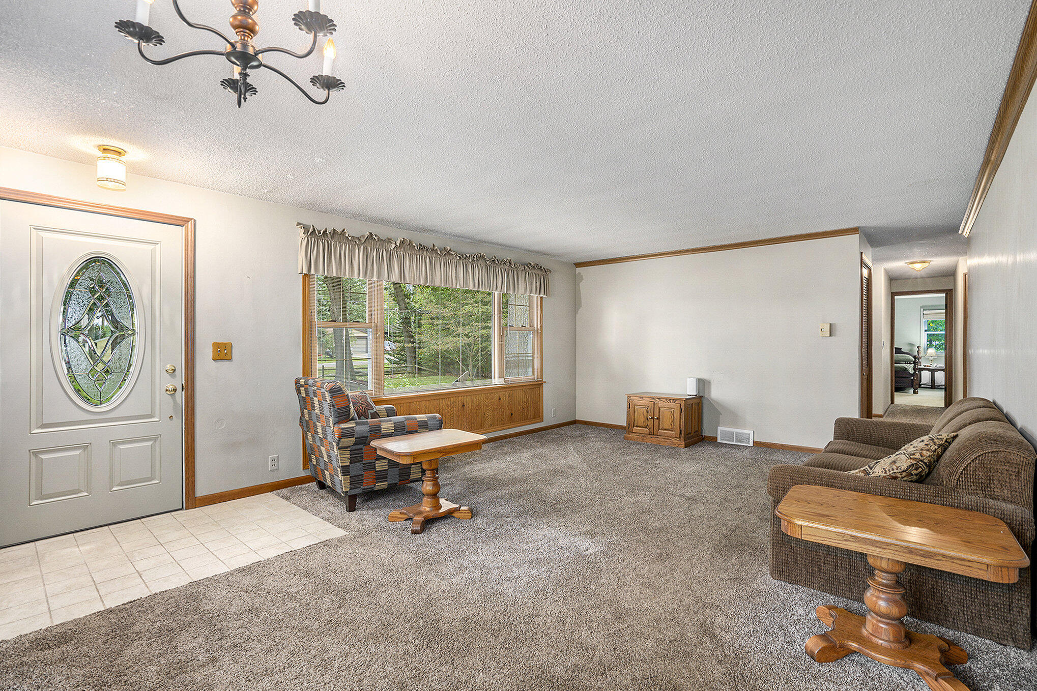 19520 Thompson Lane