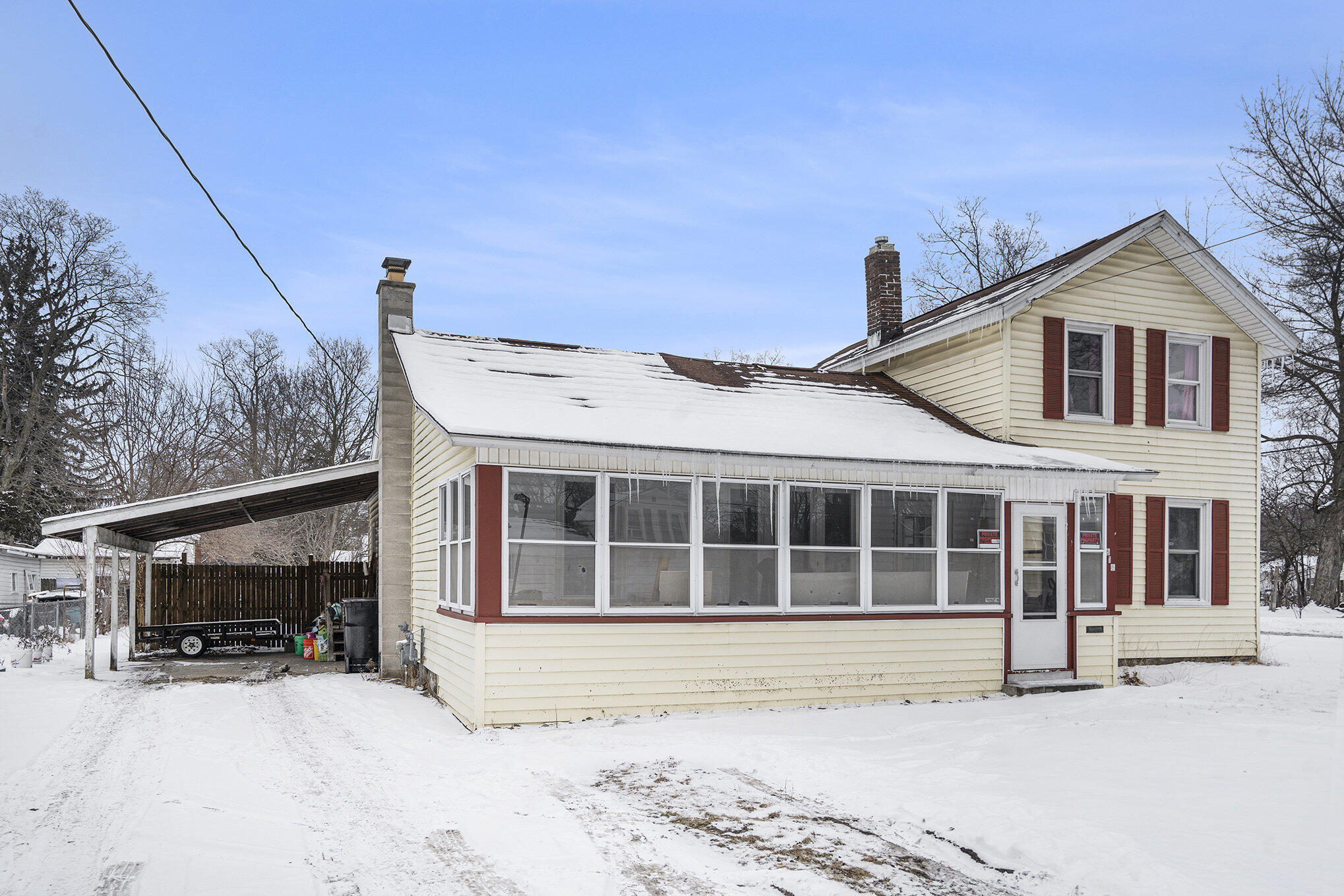 616 E Broadway Street
