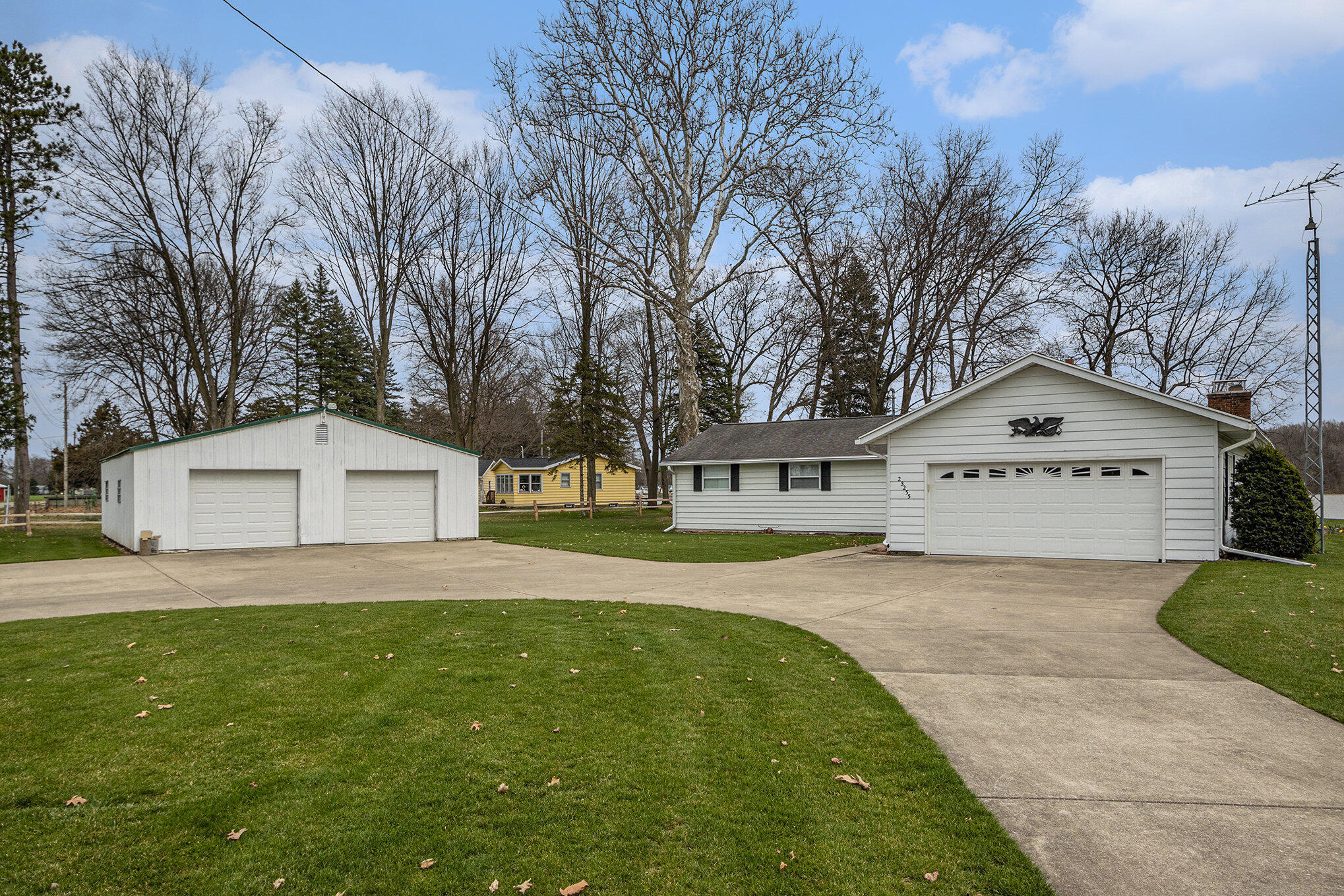 23255 River Run Road