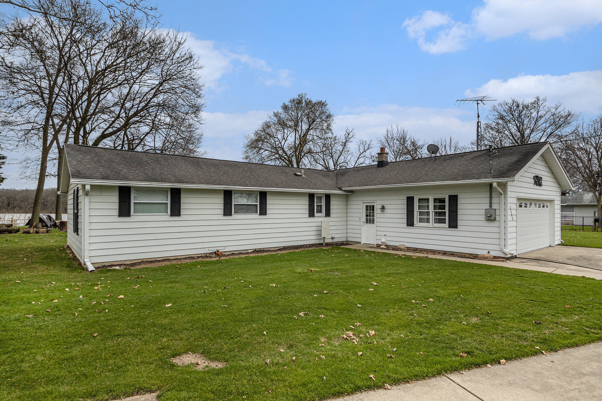 23255 River Run Road