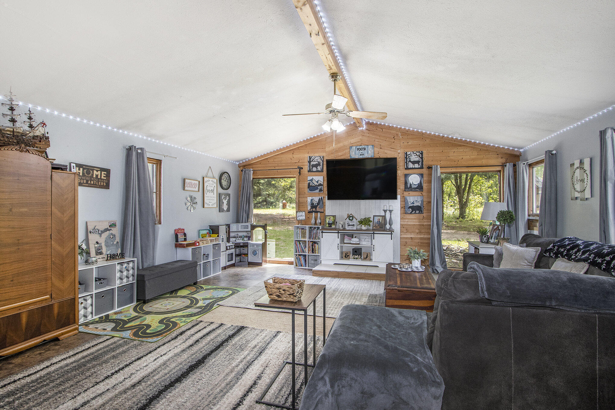 33501 County Road 669