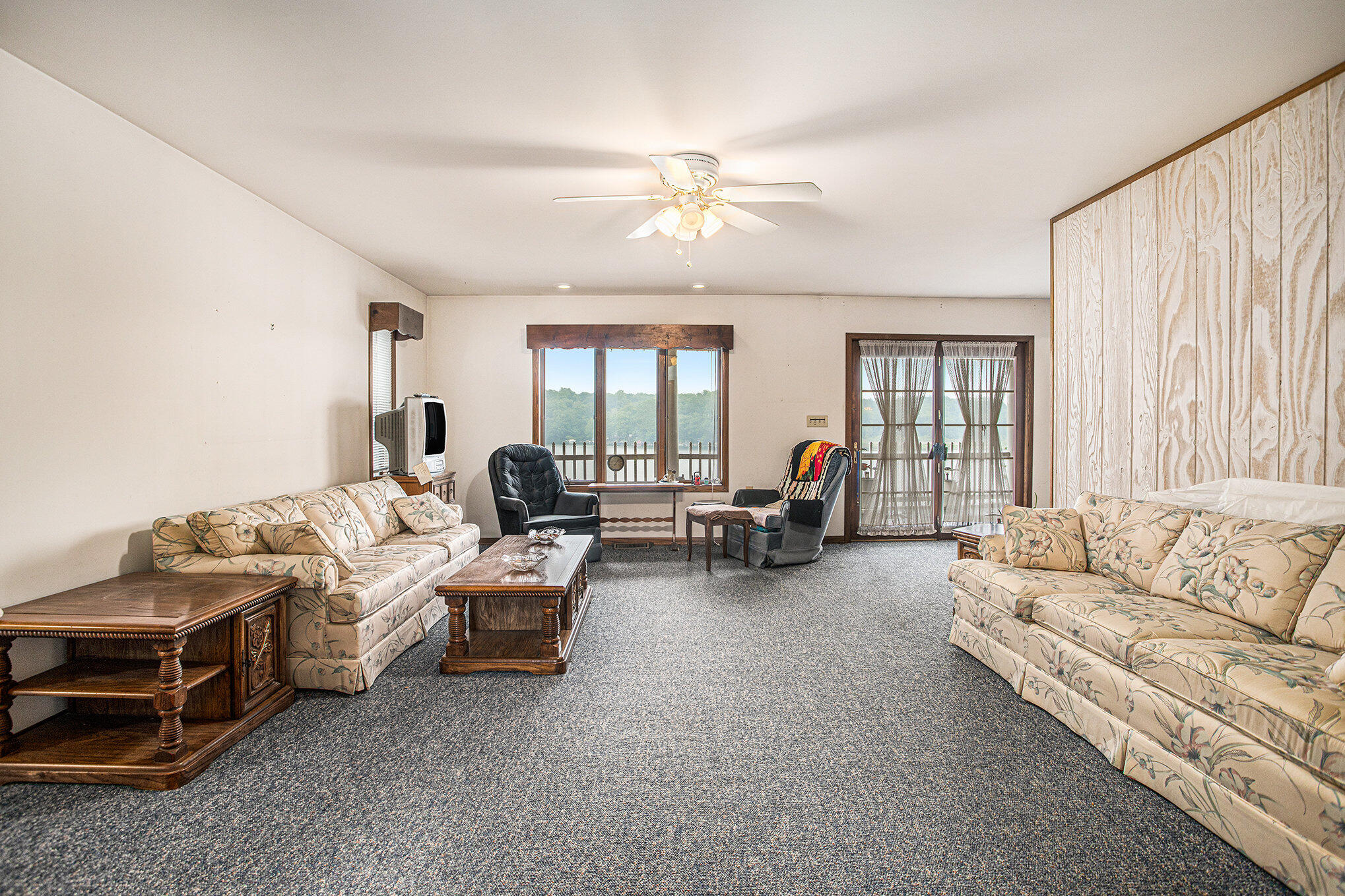 28756 Cedarama Drive