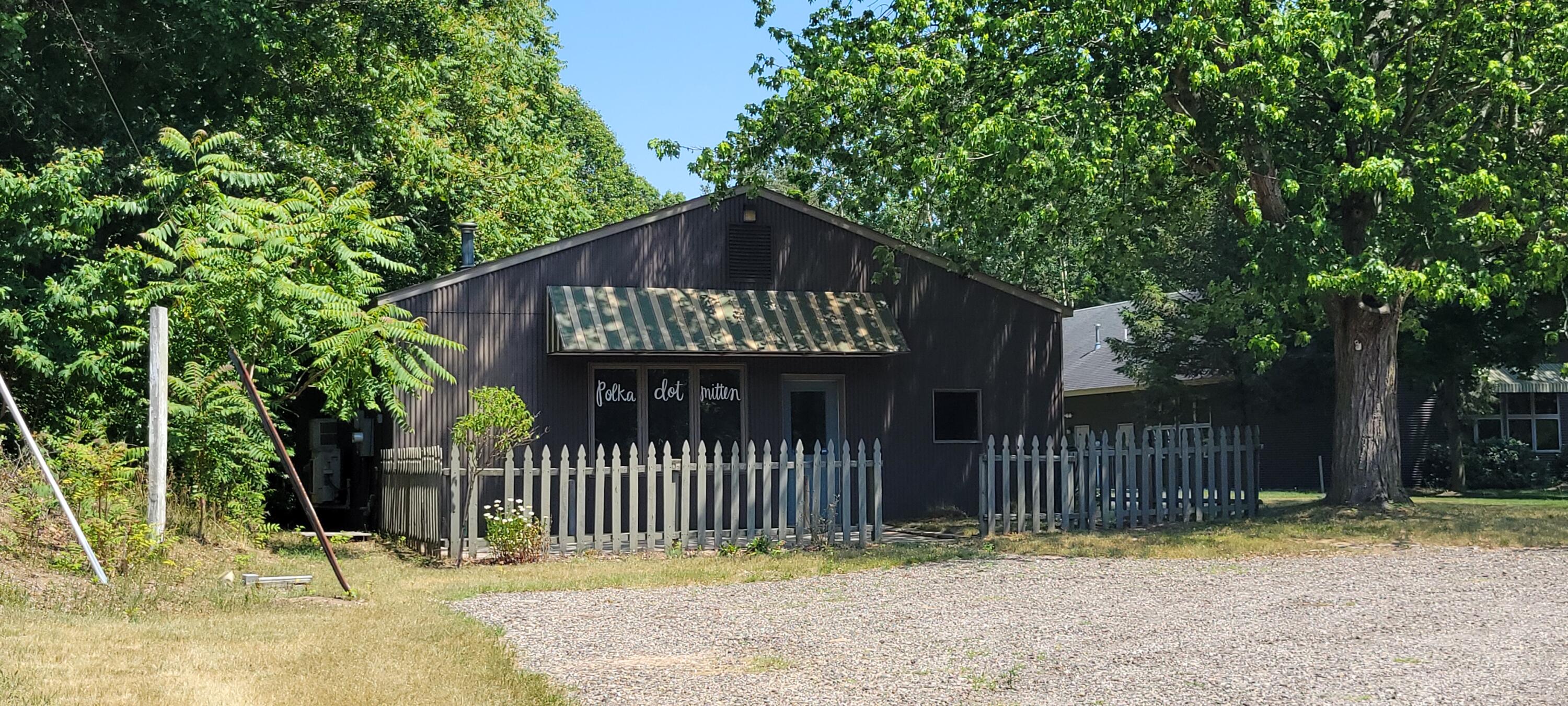 3383 Blue Star Highway