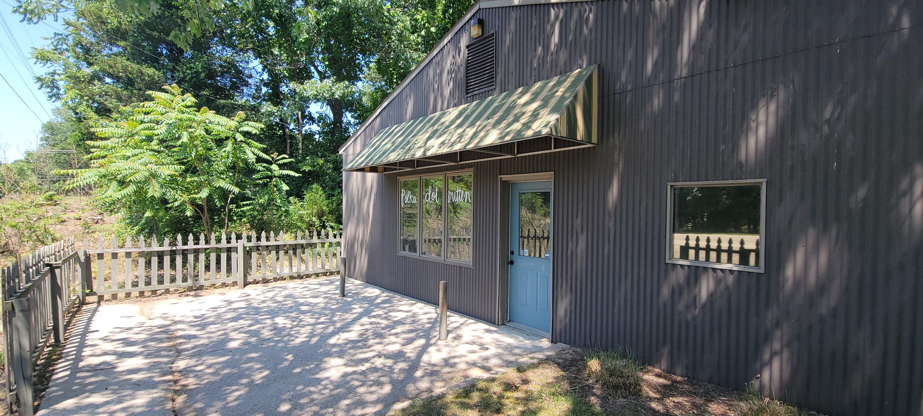 3383 Blue Star Highway