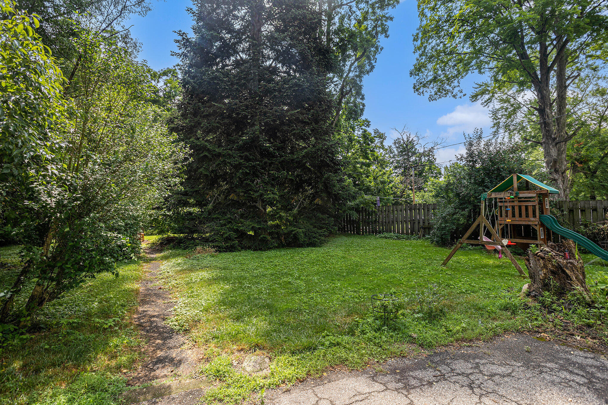 429 Portage Avenue