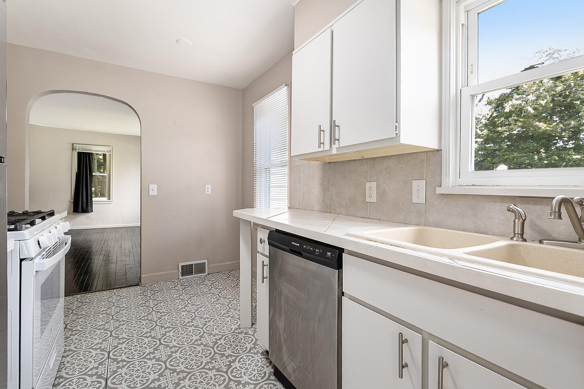 367 N 29th Street