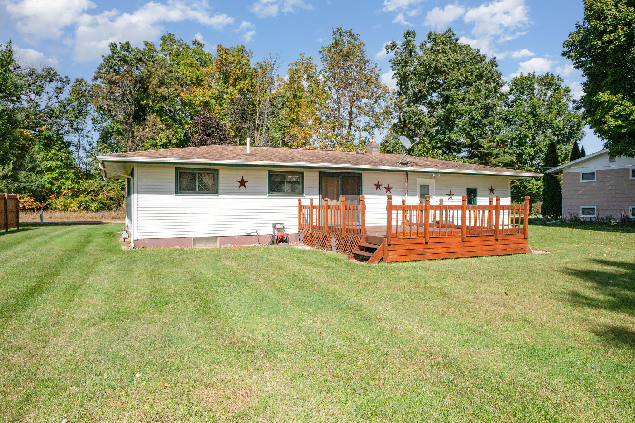 17069 Moorepark Road