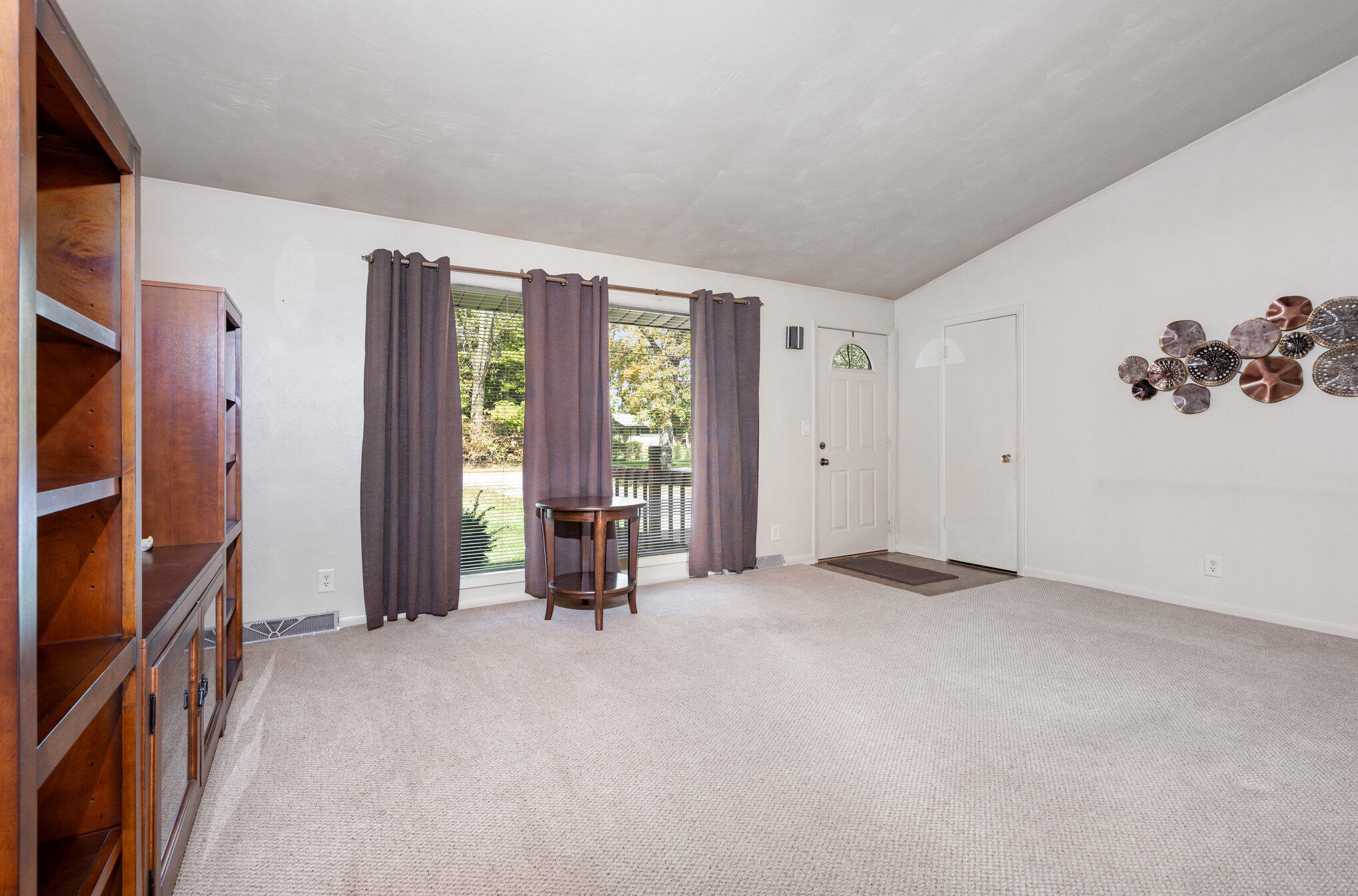 17069 Moorepark Road
