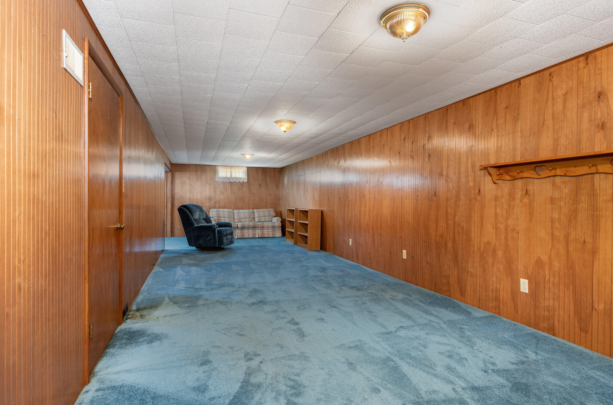 17069 Moorepark Road