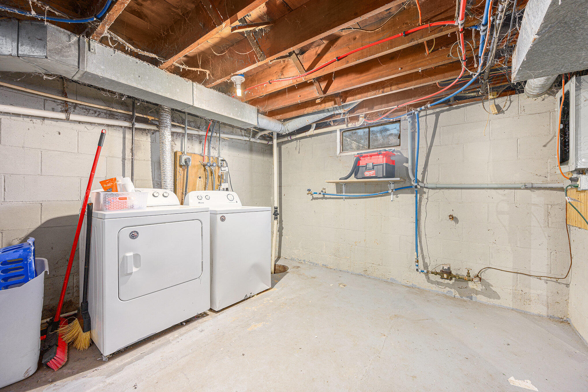 503 E Eliza Street