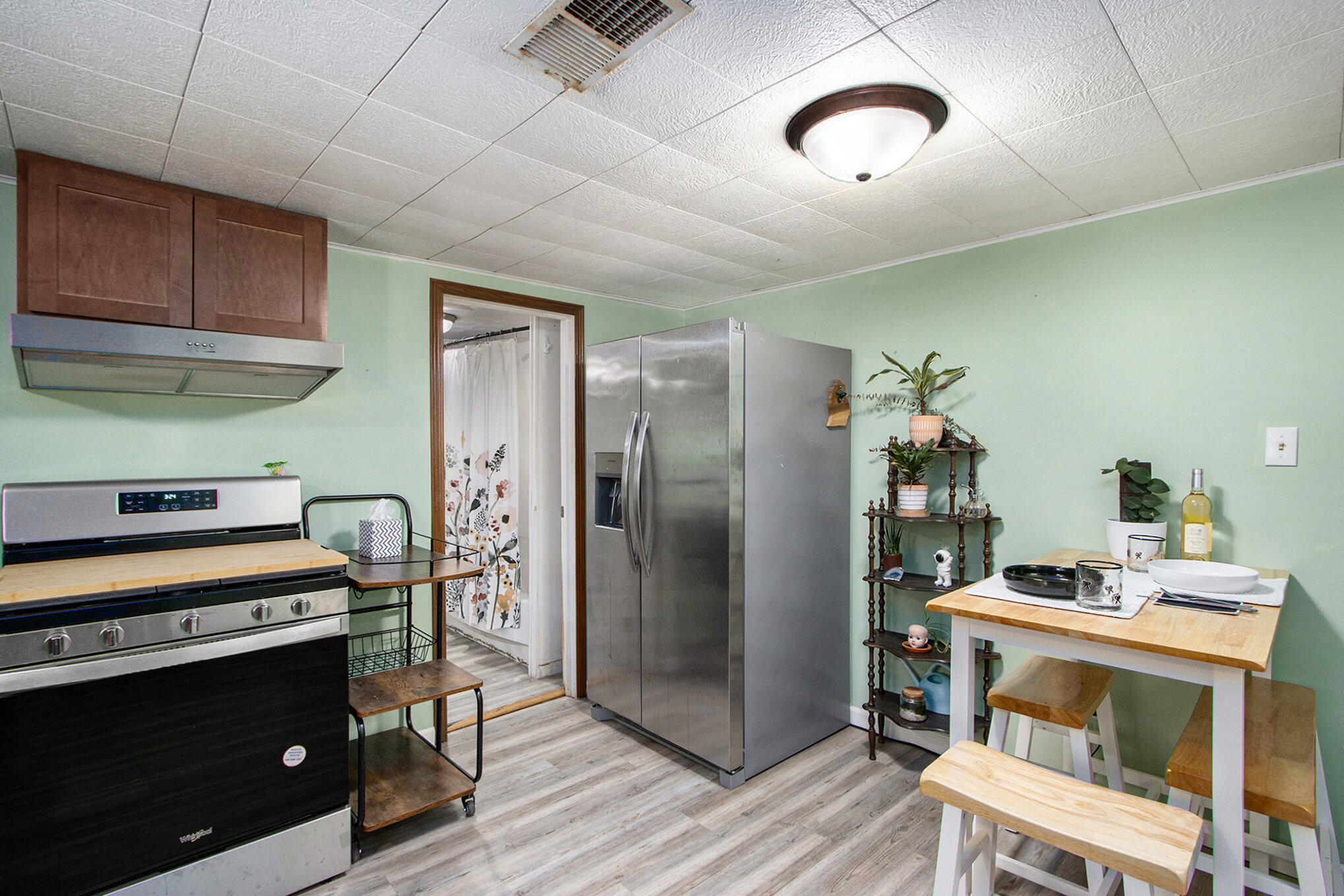 2418 Edgewood Drive