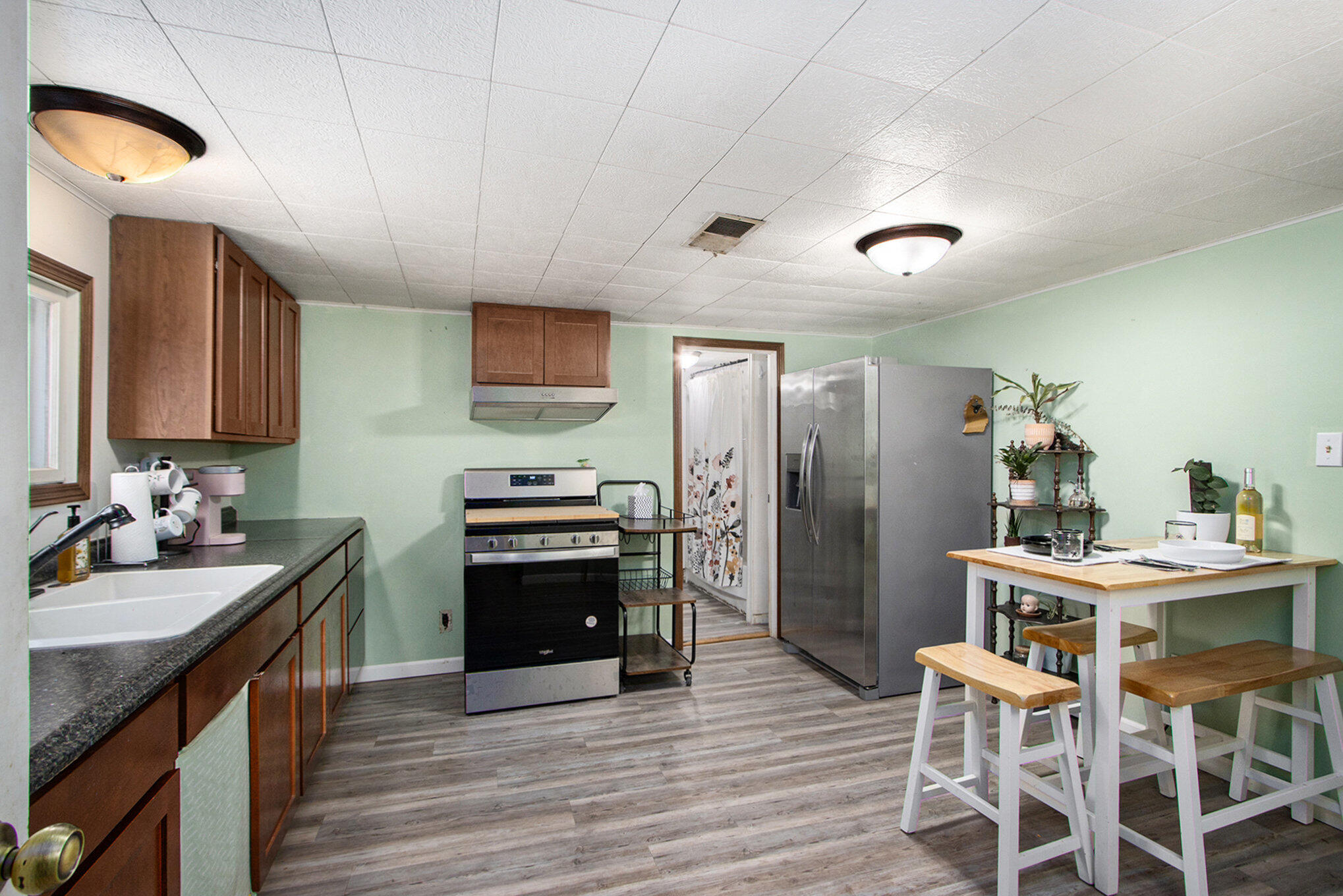 2418 Edgewood Drive