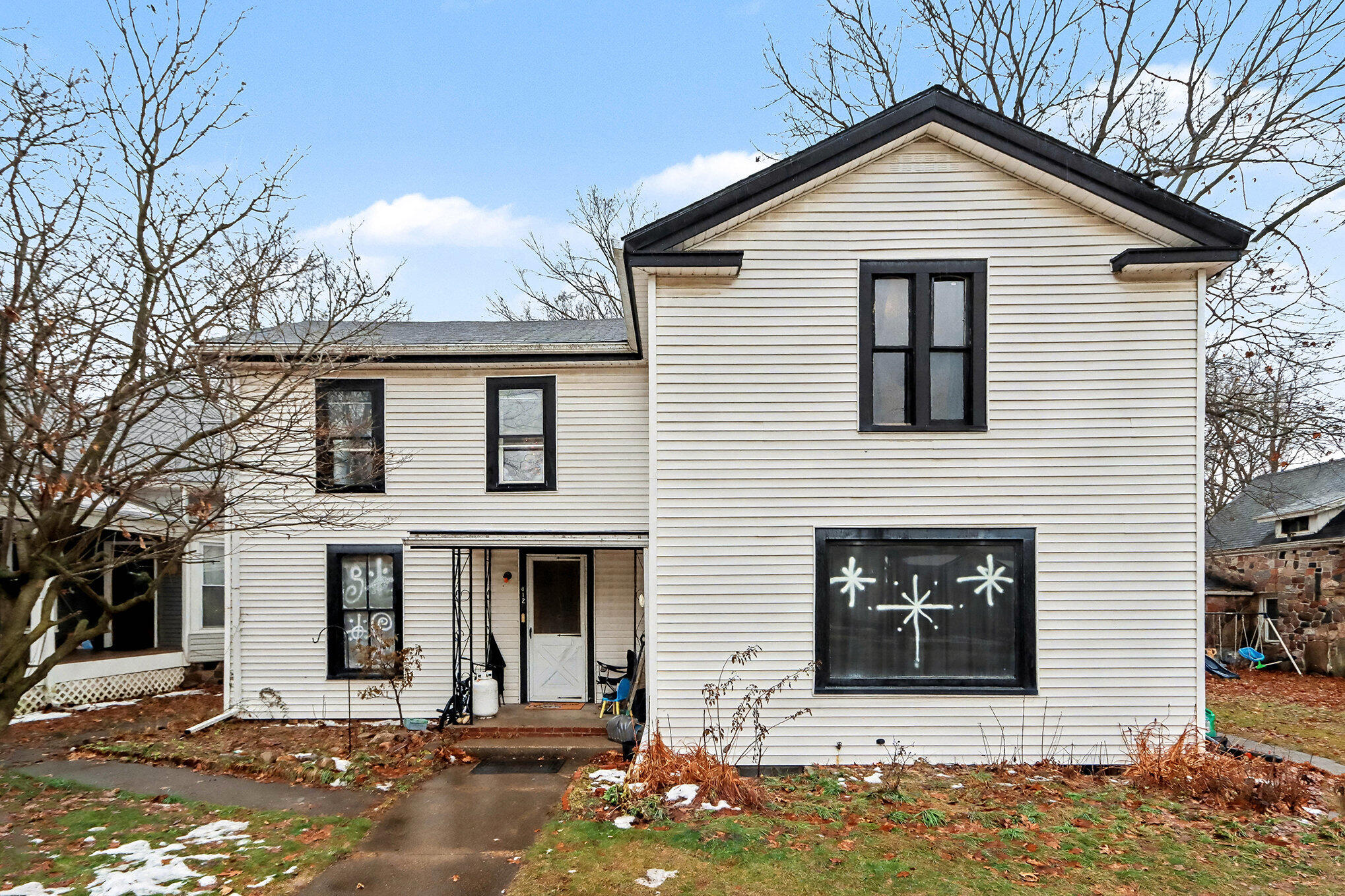 412 W Front Street