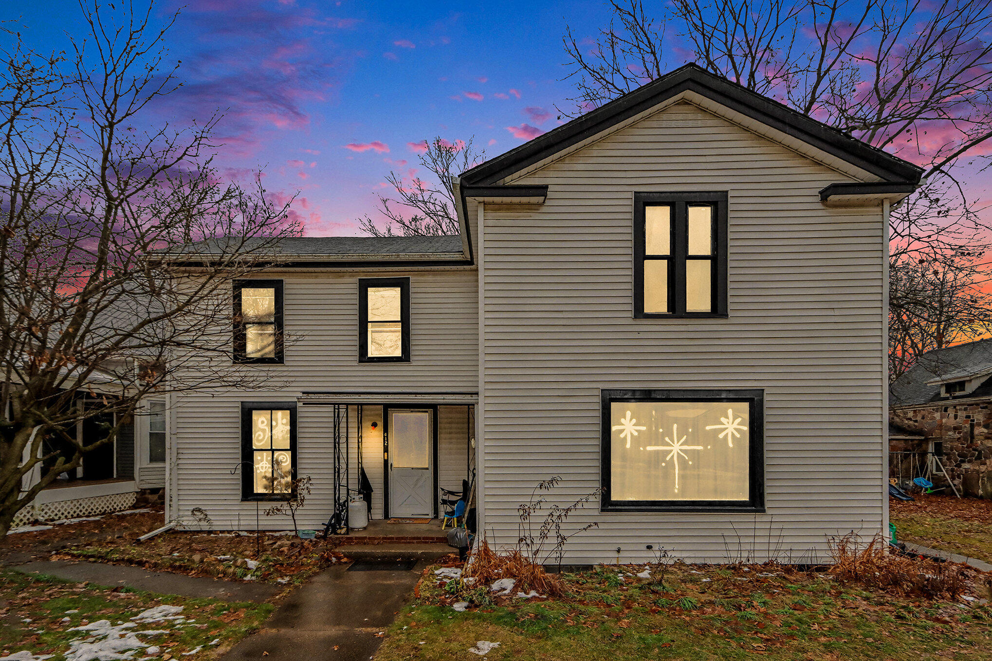 412 W Front Street