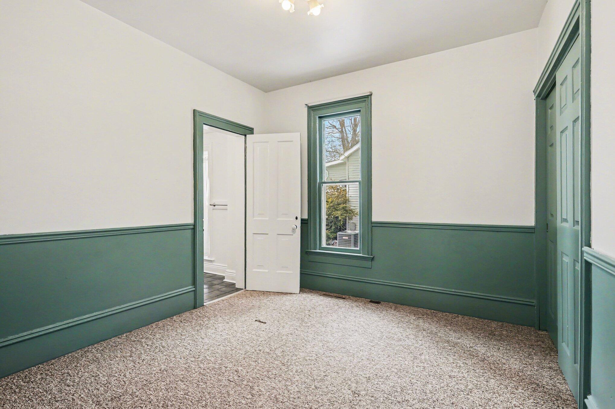 228 W Jackson Street