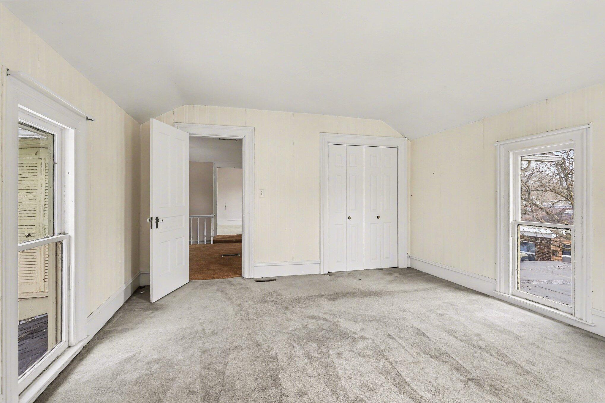 228 W Jackson Street