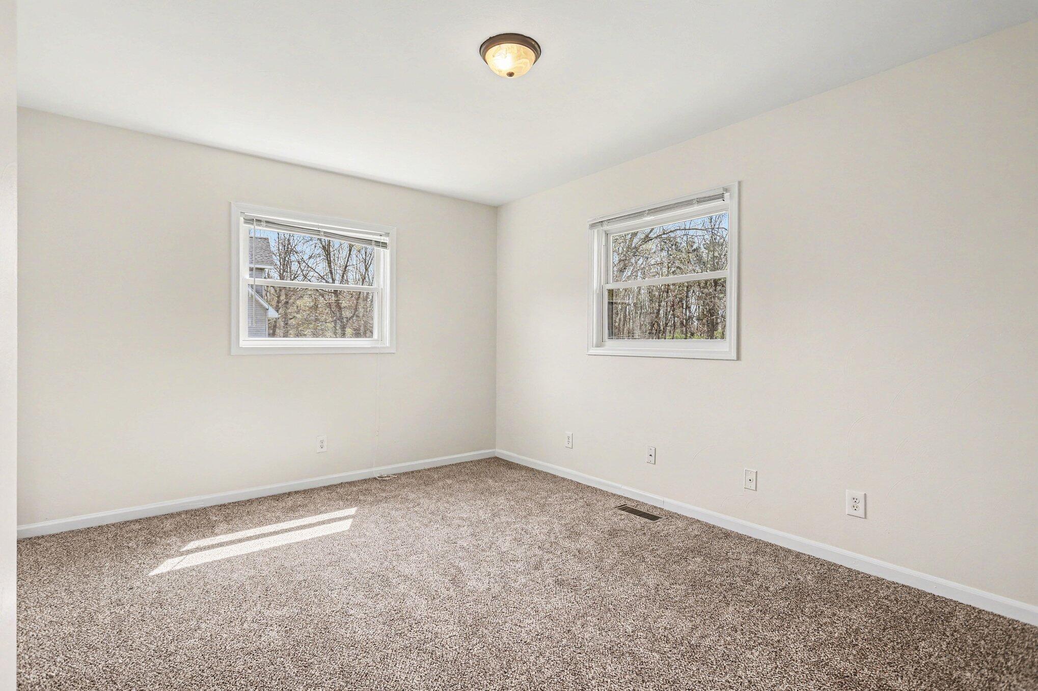 8131-8133 Ravine Road