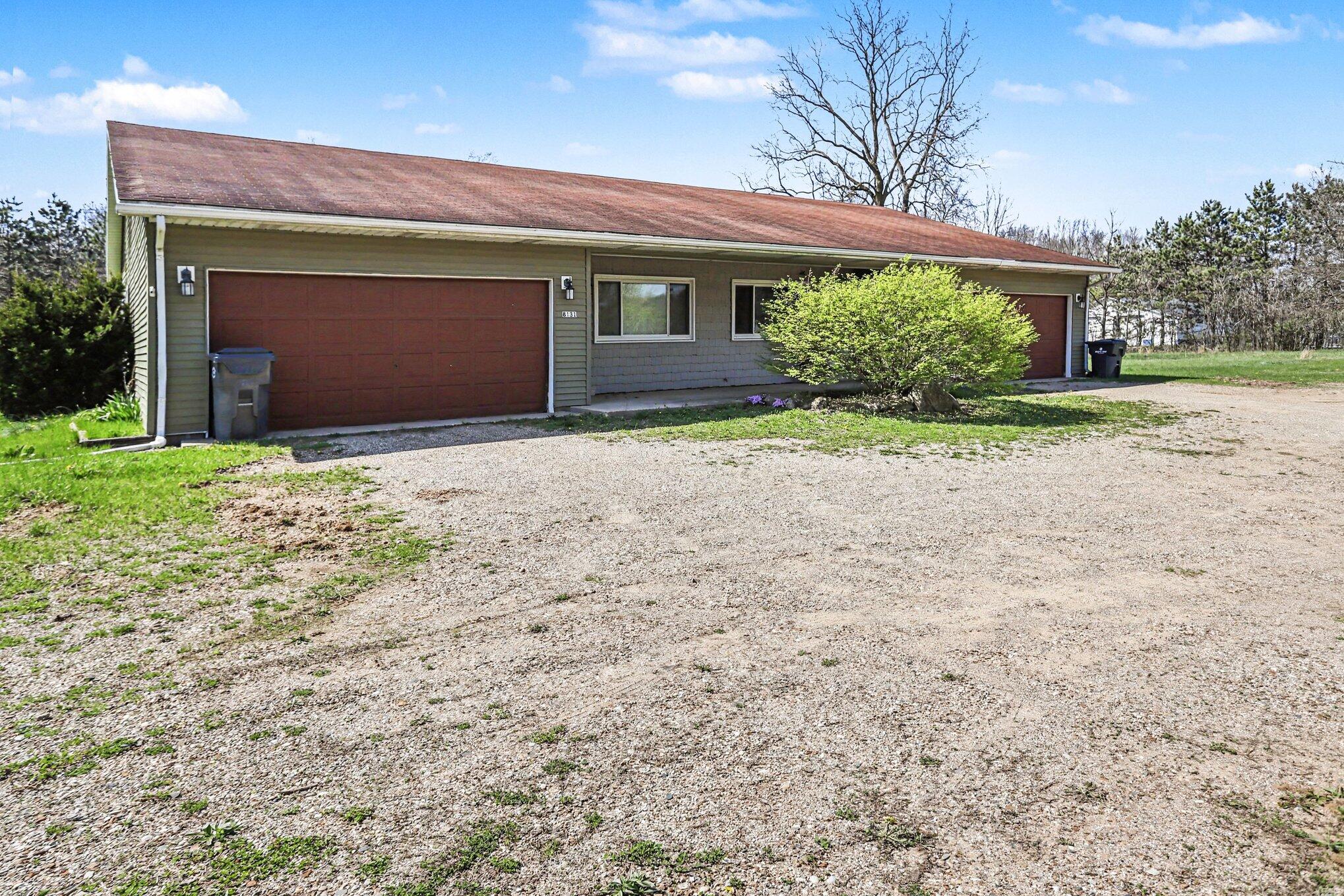 8131-8133 Ravine Road