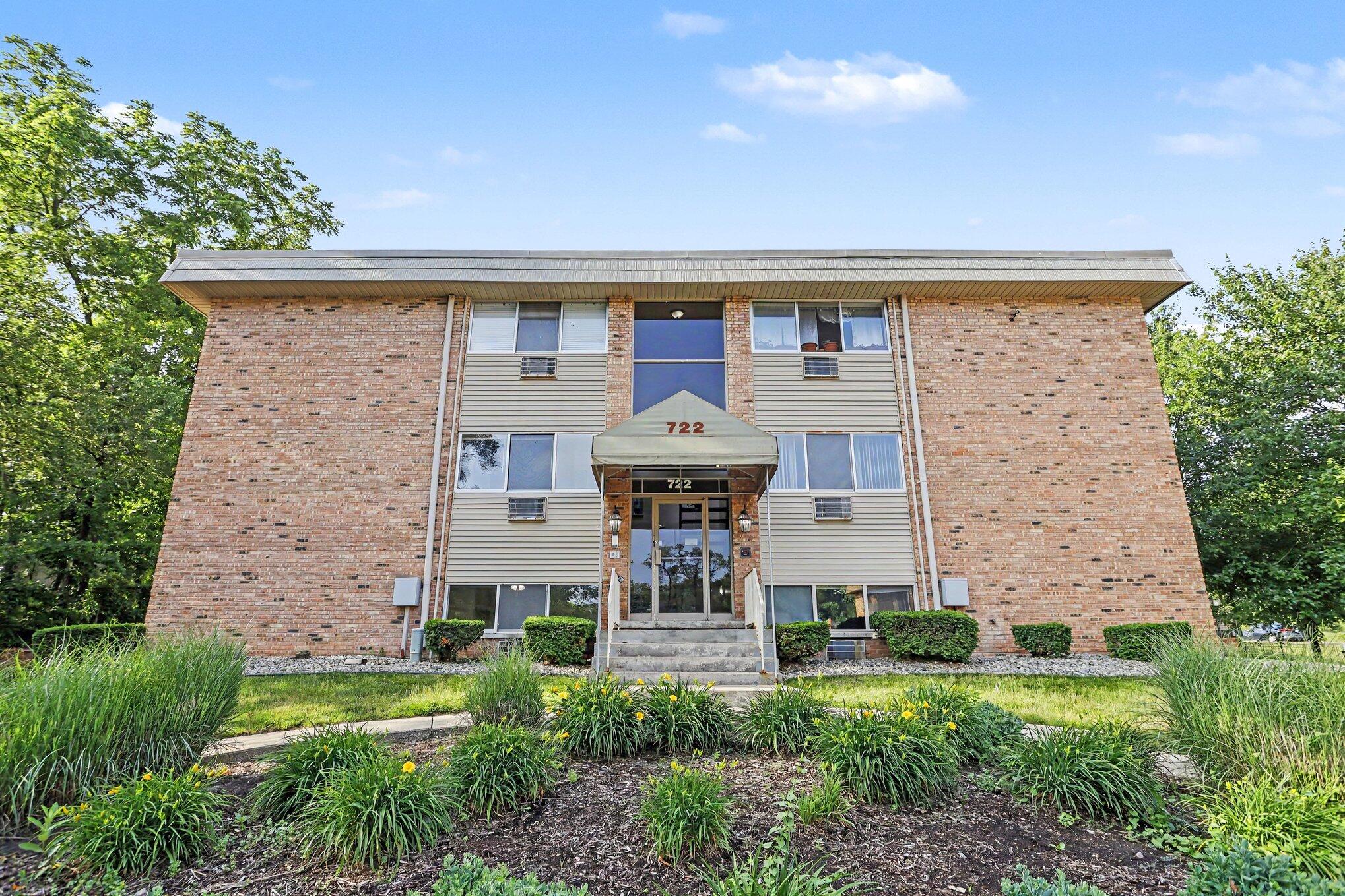 722 W Kilgore Road 102