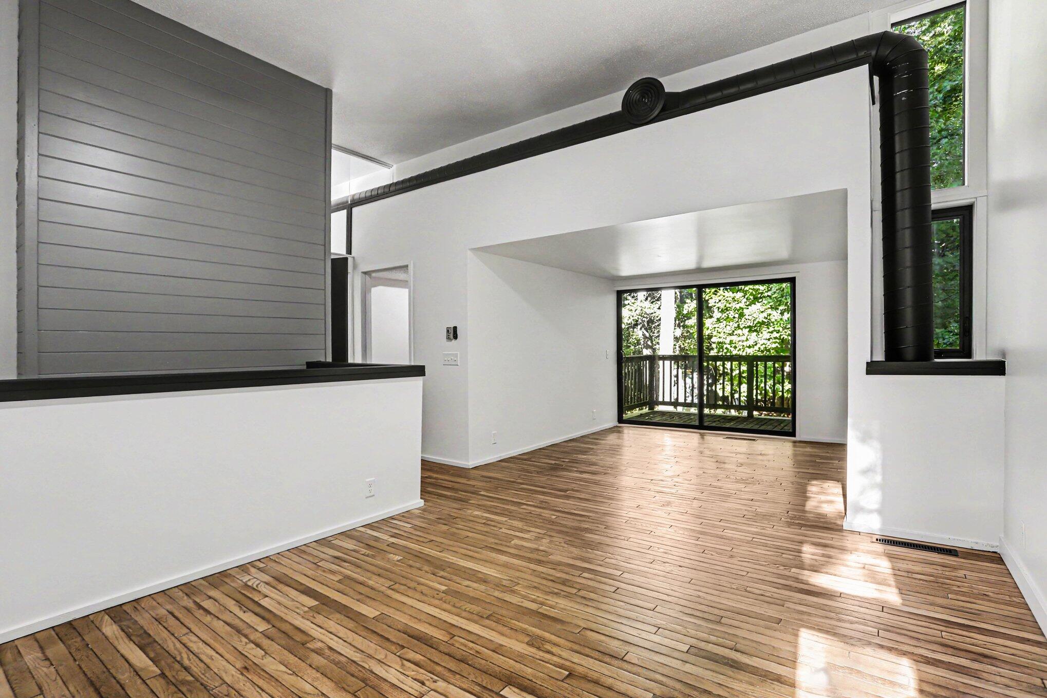 3907 Cricket Lane